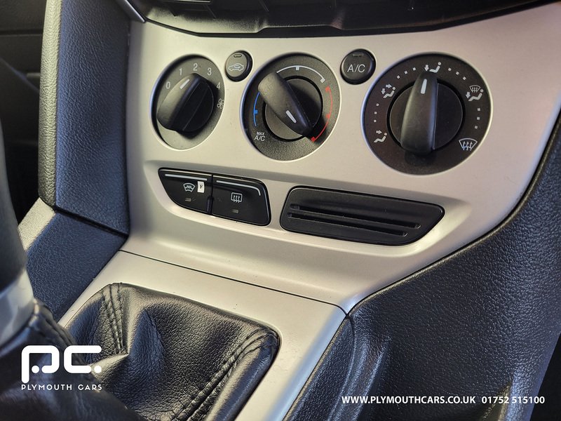 Used Ford Focus 2012 for sale - 76430551: Photo 15