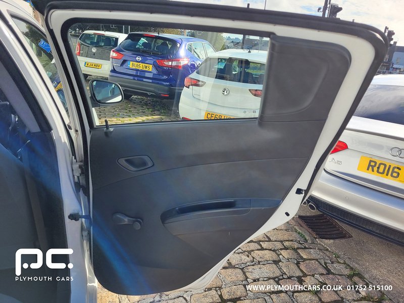 Used Chevrolet Spark 2012 for sale - 75986852: Photo 21