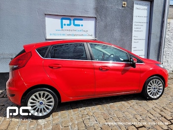 Used Ford Fiesta 2012 for sale - 75676227: Photo
