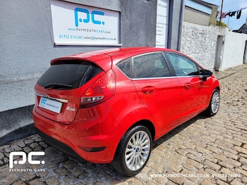 Used Ford Fiesta 2012 for sale - 75676227: Photo