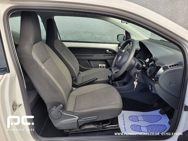 Used Volkswagen up! 2014 for sale - 76133001: Photo 33