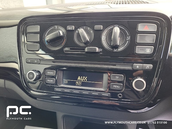 Used Volkswagen up! 2014 for sale - 76133001: Photo 42