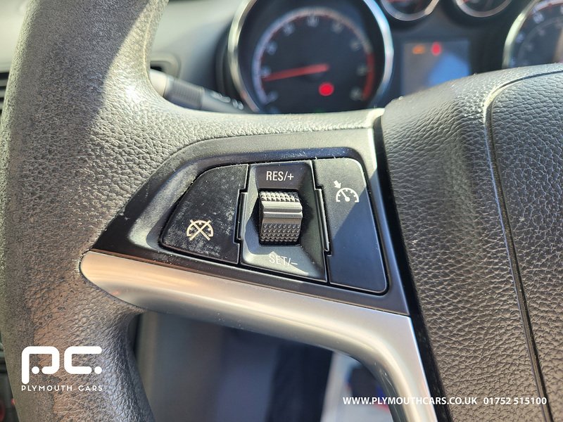 Used Vauxhall Meriva 2010 for sale - 75983116: Photo 19