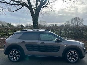 Used Citroen C4 Cactus 2015 for sale - 77318666: Photo