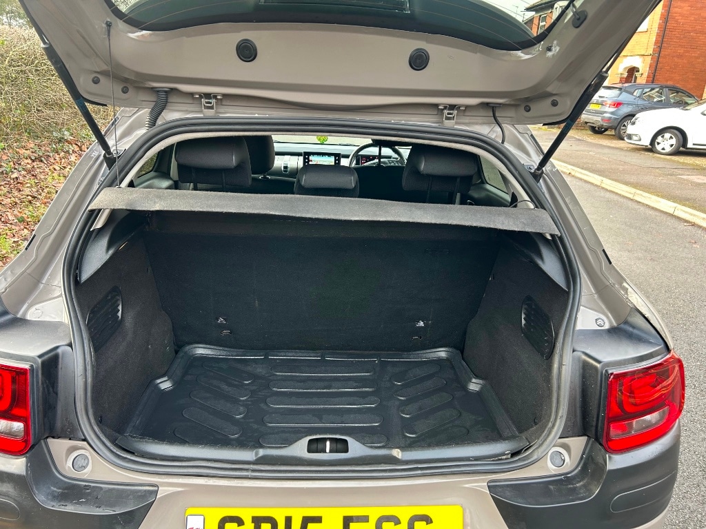 Used Citroen C4 Cactus 2015 for sale - 77318666: Photo 8