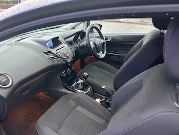 Used Ford Fiesta 2017 for sale - 76770248: Photo