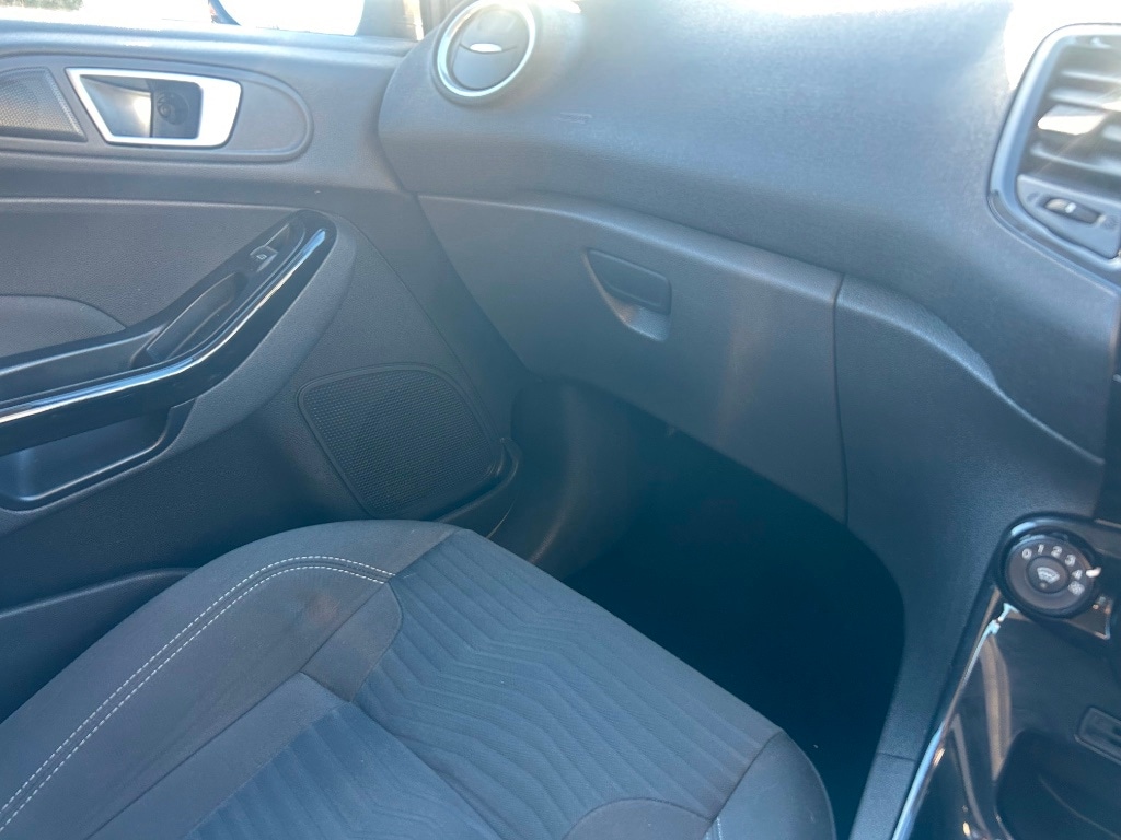 Used Ford Fiesta 2017 for sale - 76855479: Photo 11