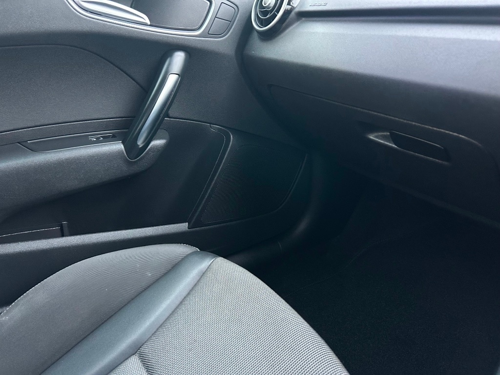 Used Audi A1 2015 for sale - 77782028: Photo 11