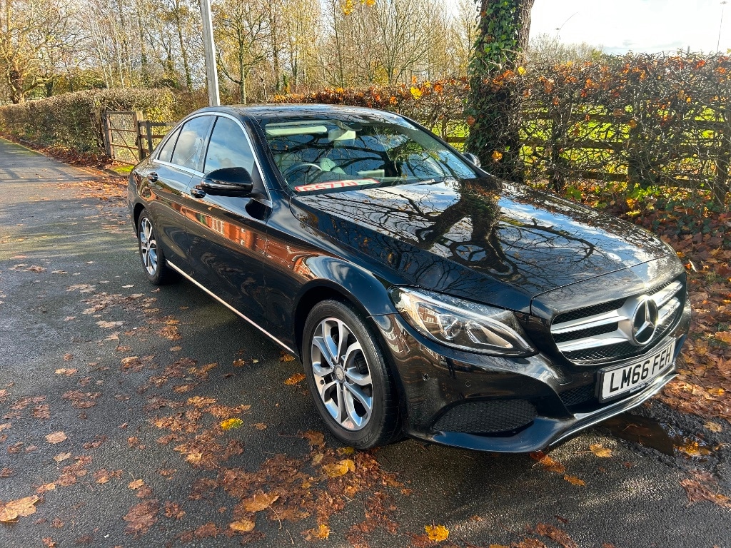 Used Mercedes-Benz C Class 2016 for sale - 76527412: Photo 1