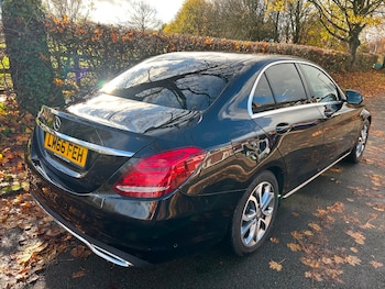 Used Mercedes-Benz C Class 2016 for sale - 76527412: Photo