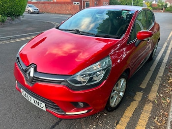 Used Renault Clio 2017 for sale - 76230553: Photo