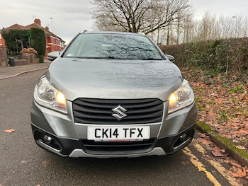 Used Suzuki SX4 2014 for sale - 76932235: Photo