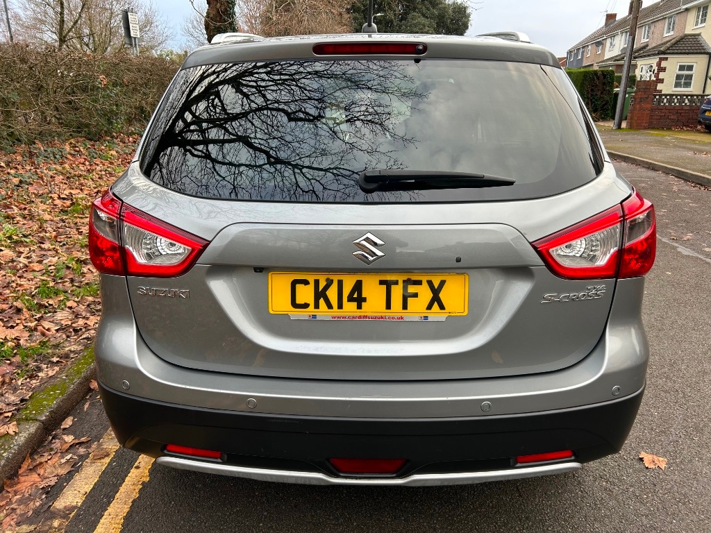 Used Suzuki SX4 2014 for sale - 76932235: Photo 4