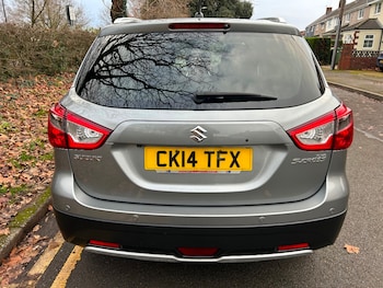 Used Suzuki SX4 2014 for sale - 76932235: Photo