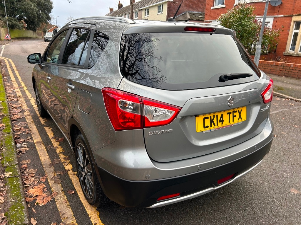 Used Suzuki SX4 2014 for sale - 76932235: Photo 6