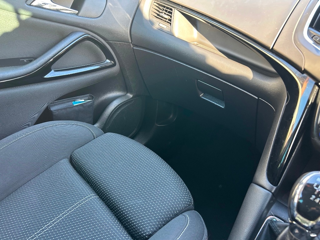 Used Vauxhall Zafira 2015 for sale - 76968307: Photo 11