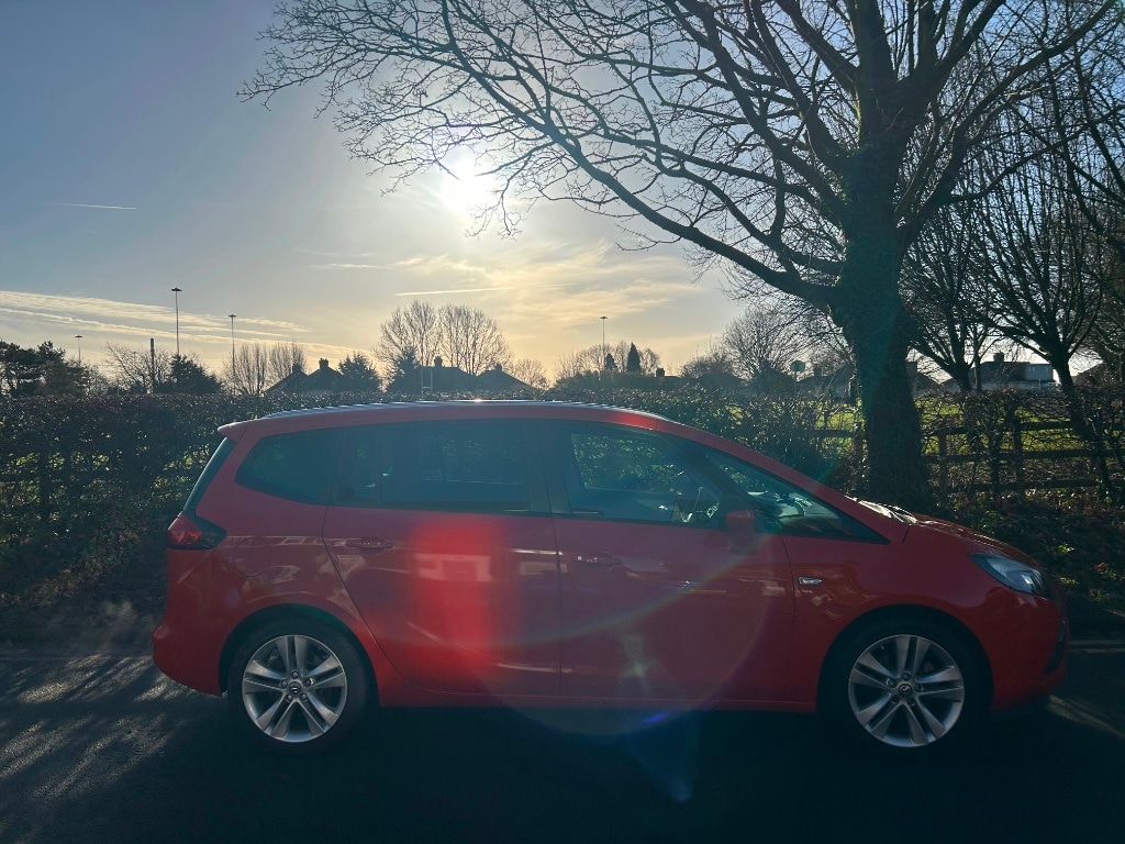 Used Vauxhall Zafira 2015 for sale - 76968307: Photo 2