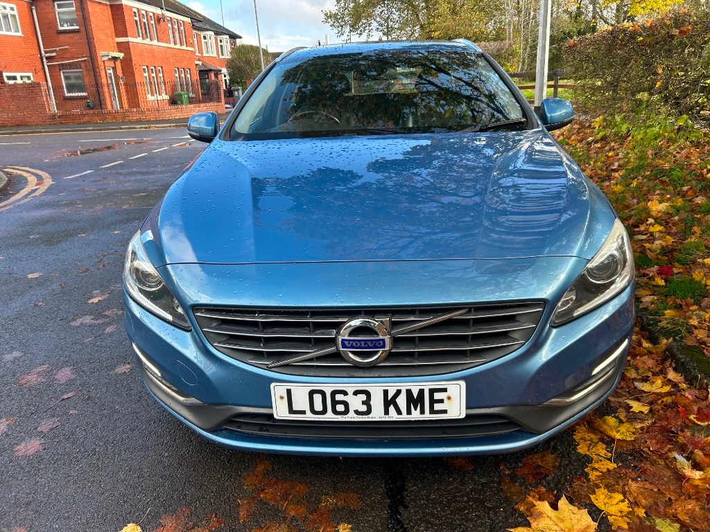 Used Volvo V60 2014 for sale - 76353444: Photo 5