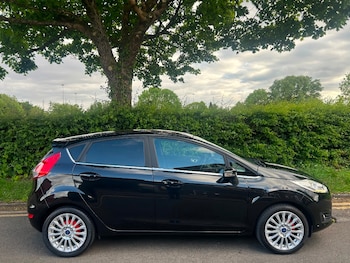 Used Ford Fiesta 2013 for sale - 78537644: Photo