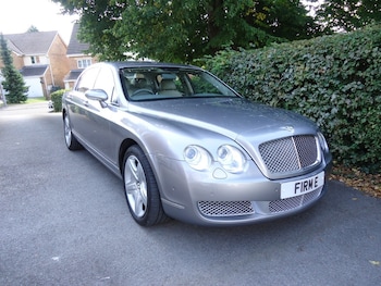 2006 - 6.0 (552bhp) 4X4 Flying Spur Saloon 4d 5998cc Auto 4-Door