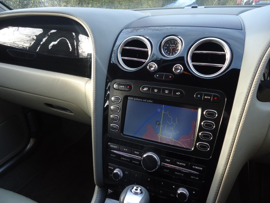 Used Bentley Continental 2006 for sale - 76198679: Photo 8