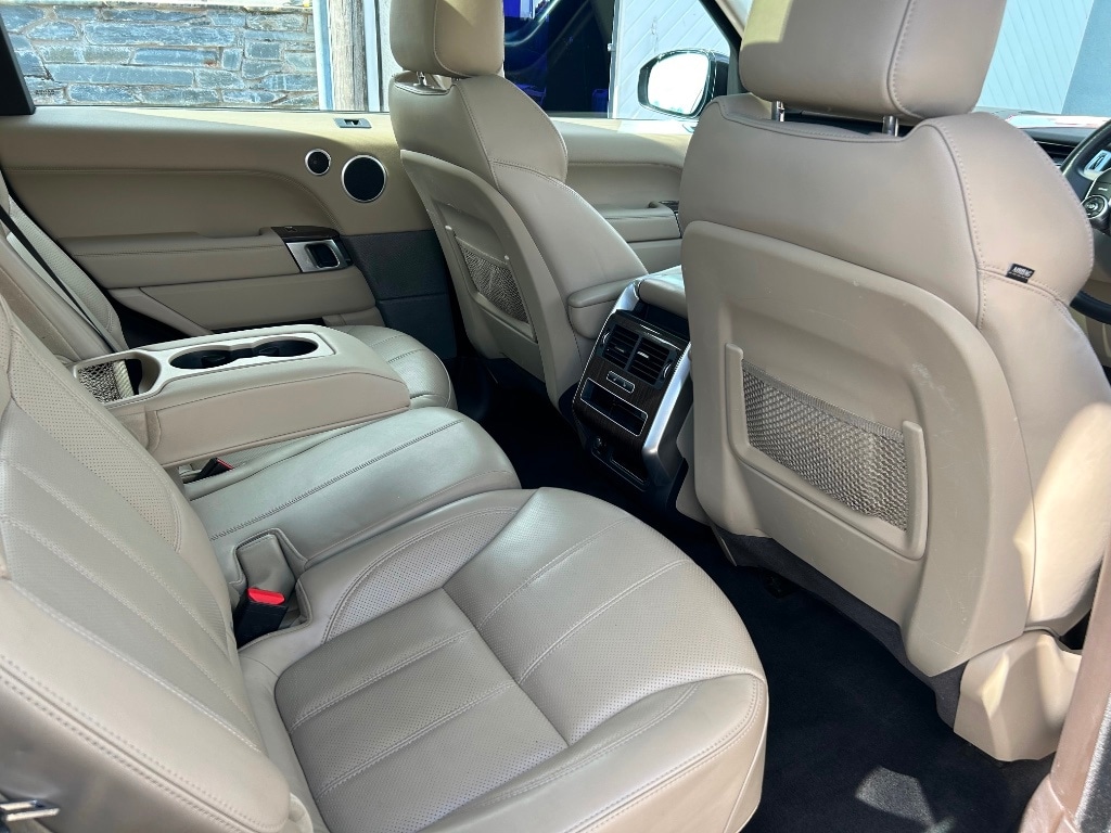 Used Land Rover Range Rover Sport 2016 for sale - 76198675: Photo 10