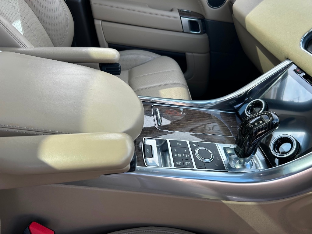 Used Land Rover Range Rover Sport 2016 for sale - 76198675: Photo 15