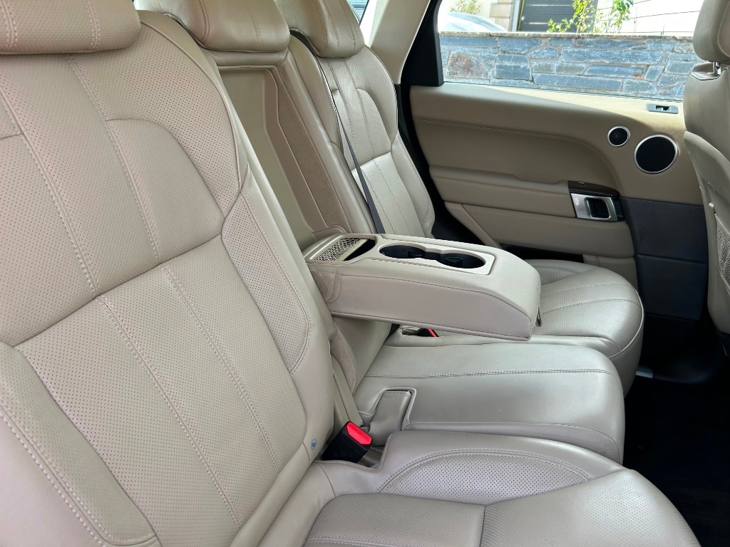 Used Land Rover Range Rover Sport 2016 for sale - 76198675: Photo 18