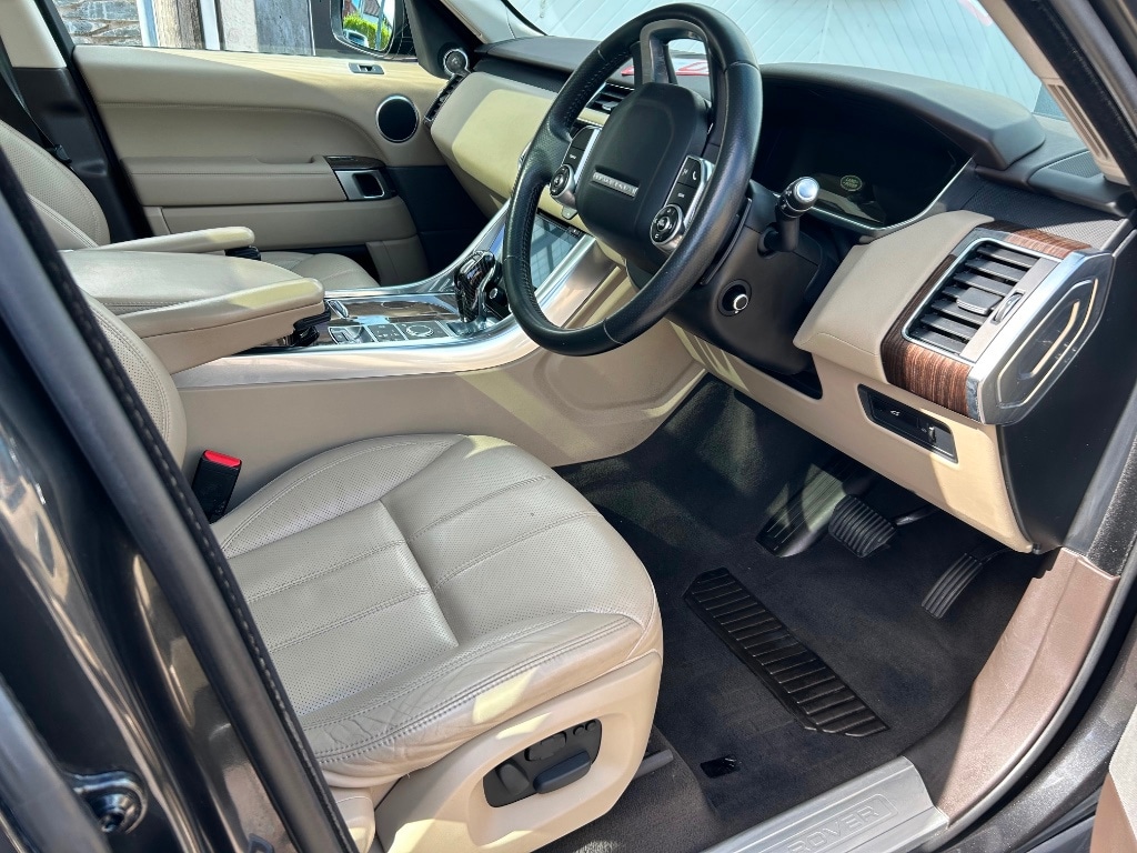 Used Land Rover Range Rover Sport 2016 for sale - 76198675: Photo 19
