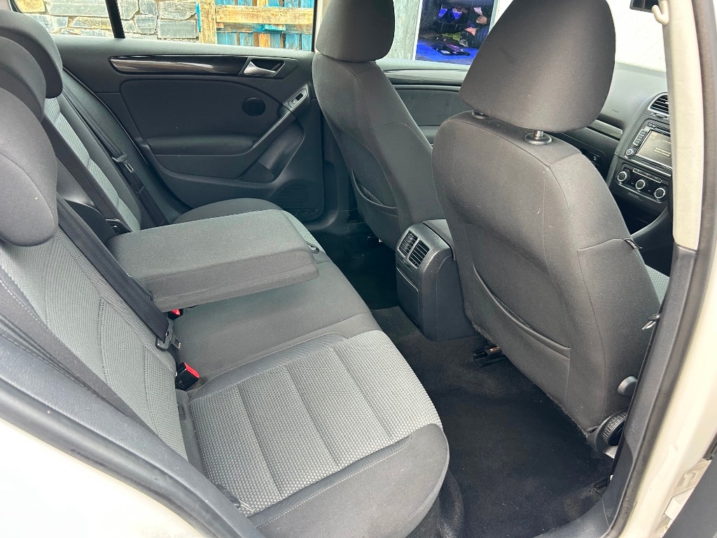 Used Volkswagen Golf 2012 for sale - 77201577: Photo 12