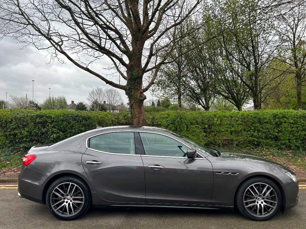 Used Maserati Ghibli 2015 for sale - 76198680: Photo 2