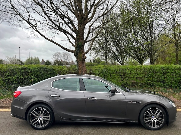 Used Maserati Ghibli 2015 for sale - 76198680: Photo 2