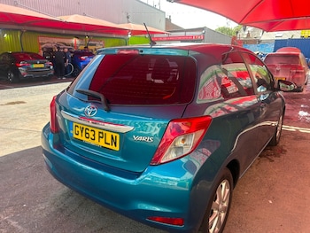 Used Toyota Yaris 2013 for sale - 78869726: Photo