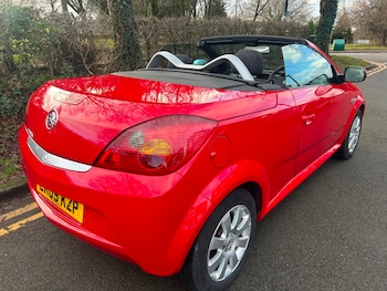 Used Vauxhall Tigra 2009 for sale - 77237225: Photo