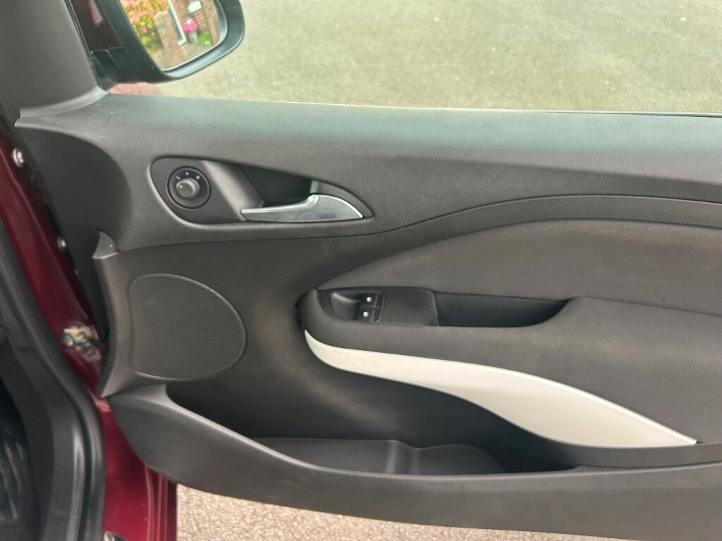 Used Vauxhall ADAM 2016 for sale - 76230552: Photo 11