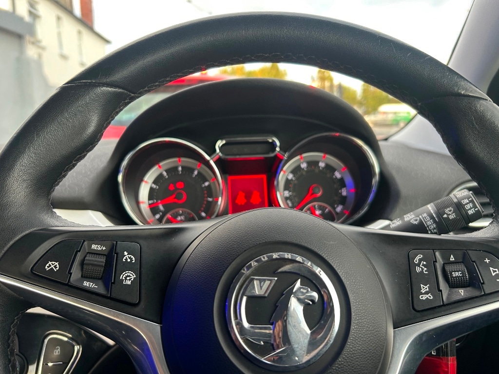 Used Vauxhall ADAM 2016 for sale - 76230552: Photo 8