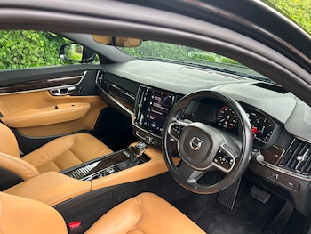 Used Volvo S90 2016 for sale - 76230558: Photo