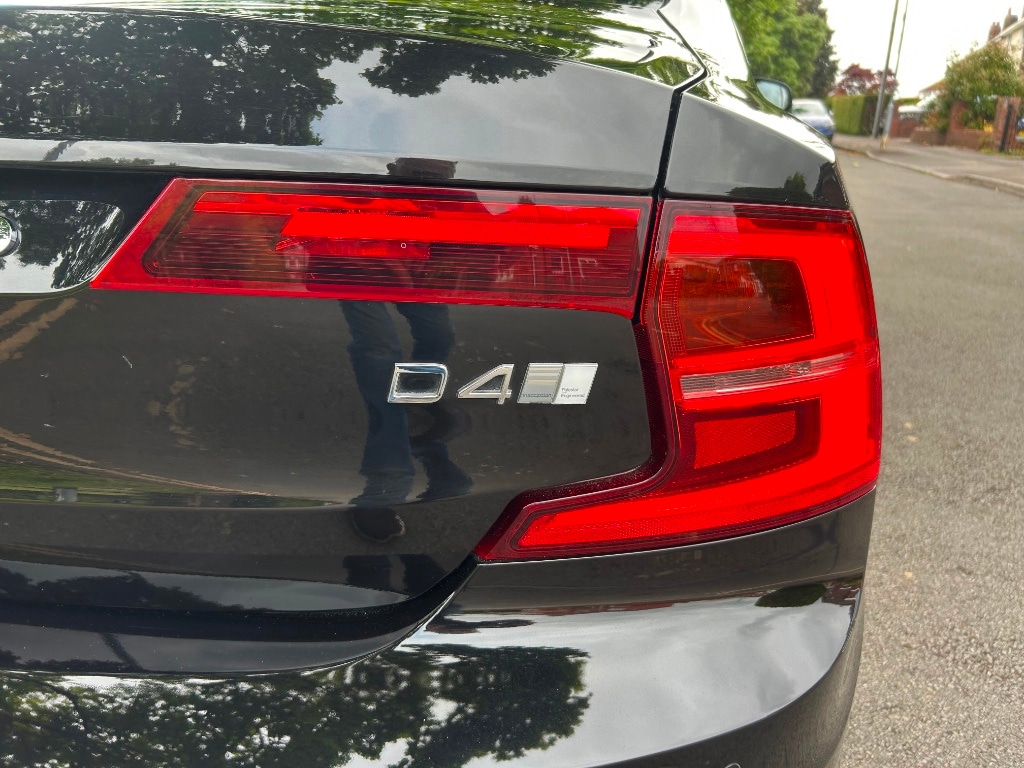 Used Volvo S90 2016 for sale - 76230558: Photo 4