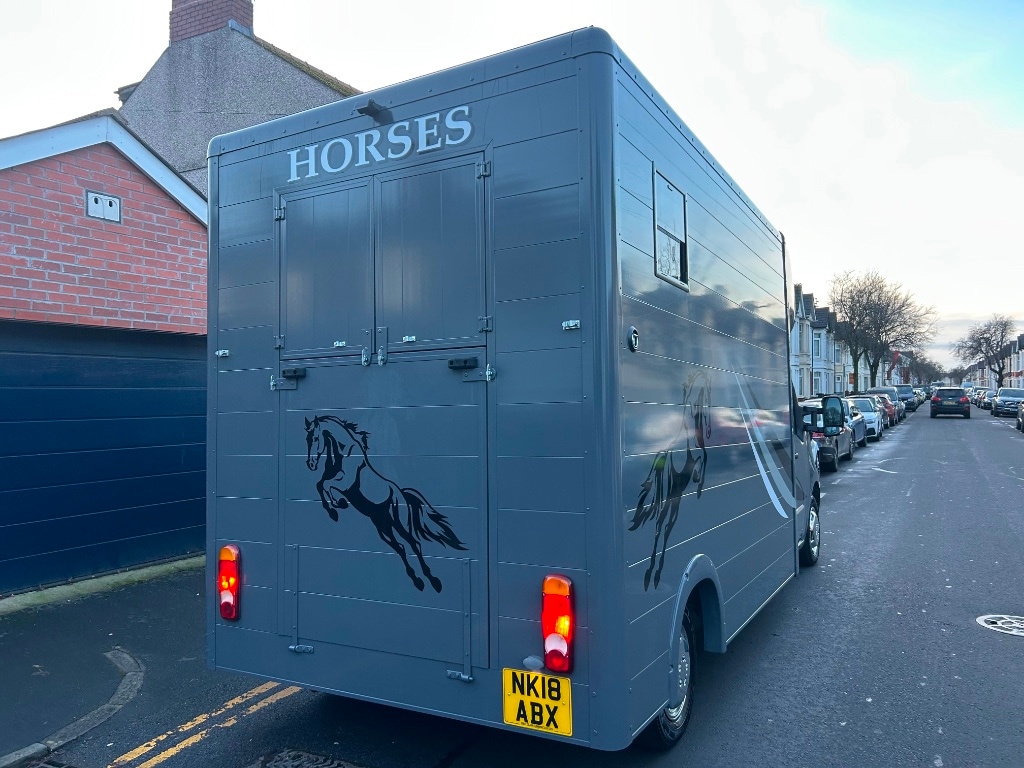 Used Nissan Other 2018 for sale - 77125787: Photo 19