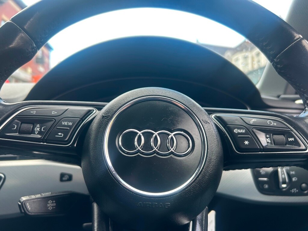 Used Audi A4 2018 for sale - 77548518: Photo 8