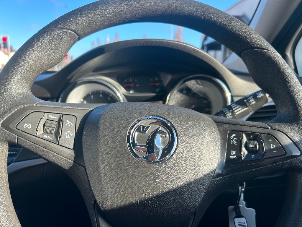 Used Vauxhall Astra 2019 for sale - 76630378: Photo 10