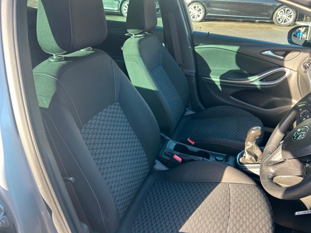 Used Vauxhall Astra 2019 for sale - 76630378: Photo 12