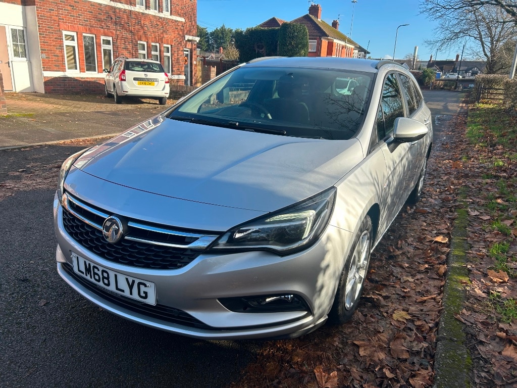 Used Vauxhall Astra 2019 for sale - 76630378: Photo 4