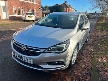 Used Vauxhall Astra 2019 for sale - 76630378: Photo
