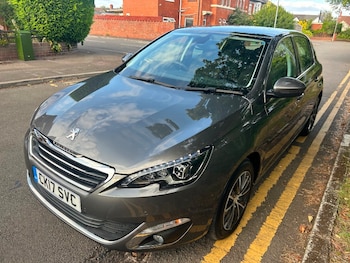 Used Peugeot 308 2017 for sale - 75594257: Photo