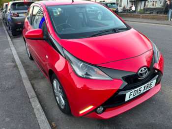 2015 - VVT-I X-PRESSION 3-Door
