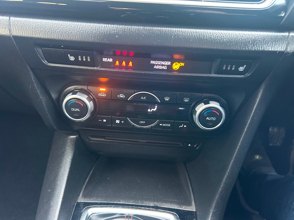 Used Mazda Mazda3 2014 for sale - 77851707: Photo 14