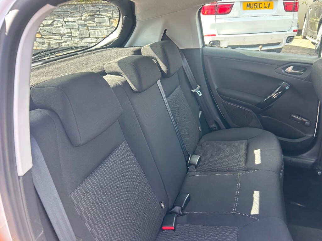 Used Peugeot 208 2016 for sale - 78219662: Photo 13