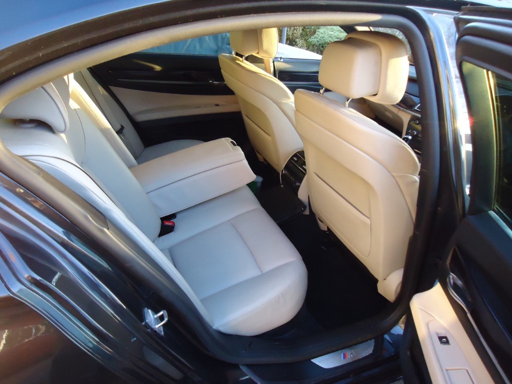 Used BMW 7 Series 2010 for sale - 76230557: Photo 9