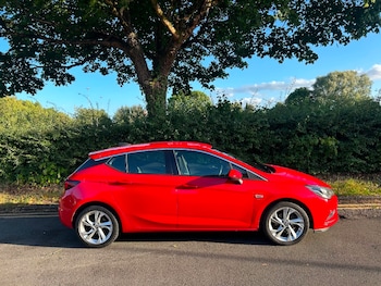 Used Vauxhall Astra 2016 for sale - 76230555: Photo 2